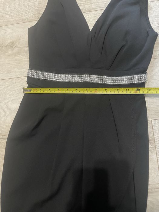 Rochie eleganta midi