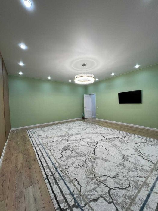 Продам 2х комн Батыс ЖК Сункар