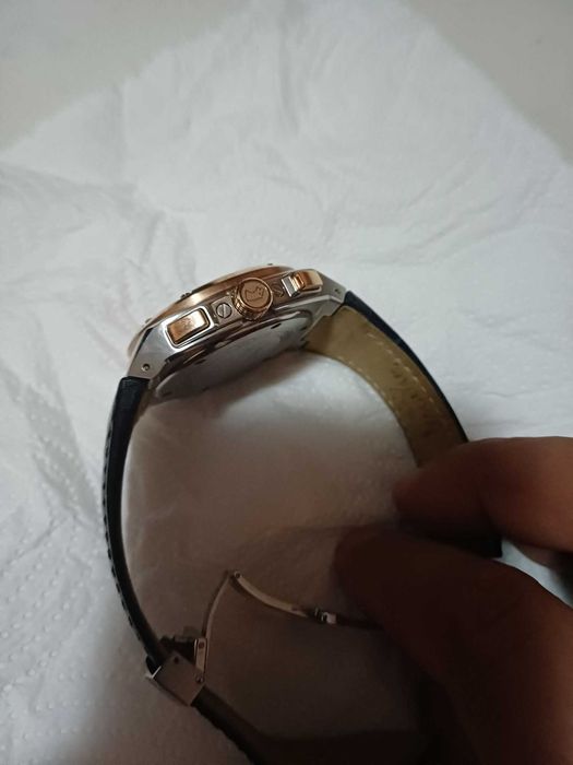 vand ceasuri originale modele festina jaguar police si dolce gabbana detali la telefon