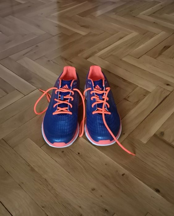 Оригинални мъжки маратонки Adidas номер 42.2/3