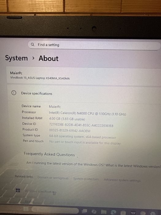 Asus VivoBook 15 , windows 11 home