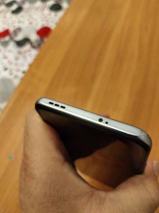 Redmi Note 10S..