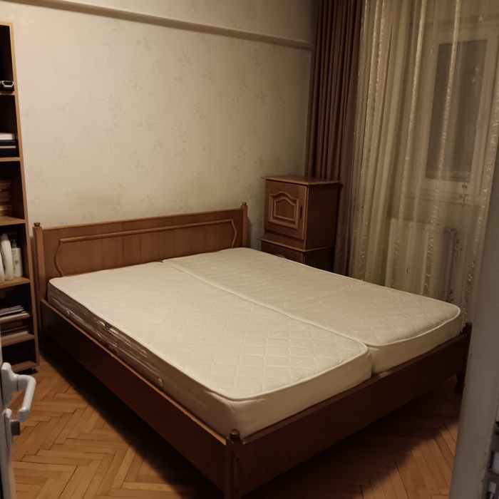 Pat dublu in stare buna