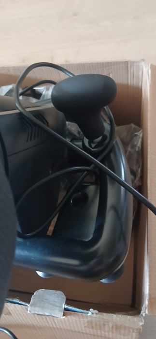 Продам игровую приставку