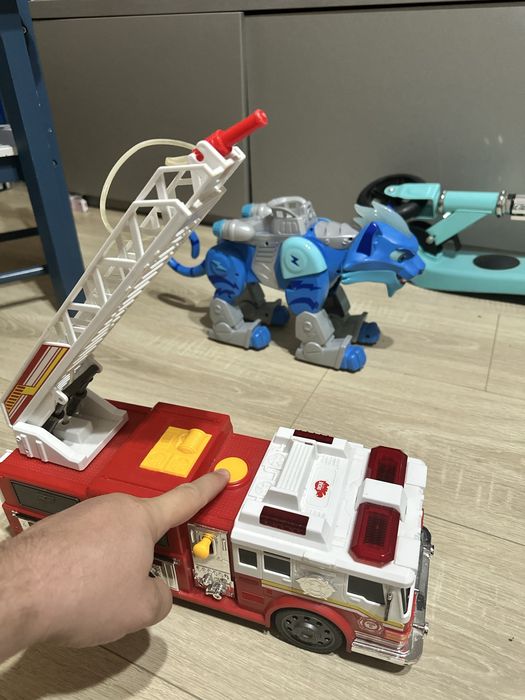 Ambulanta / Masina de pompieri  interactiva