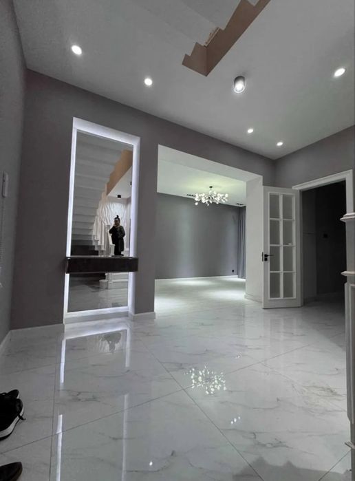 Продаж квартира Паркентский