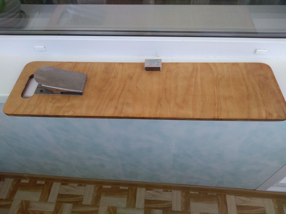 Доска для чистки рыбы с зажимом