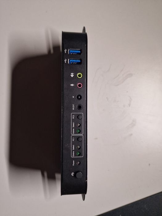 KVM Delock 11482 Display Port 1.4