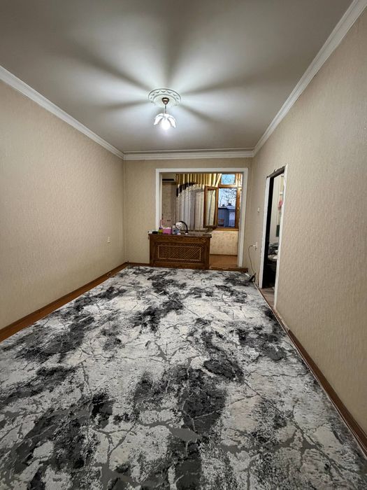 Своя продаётся квартира Юнусабад 11кв. Мега планет