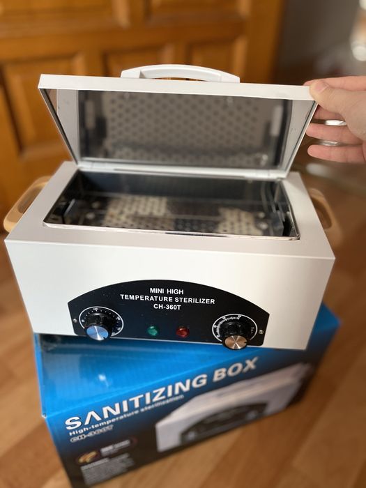 Продам набор для маникюра