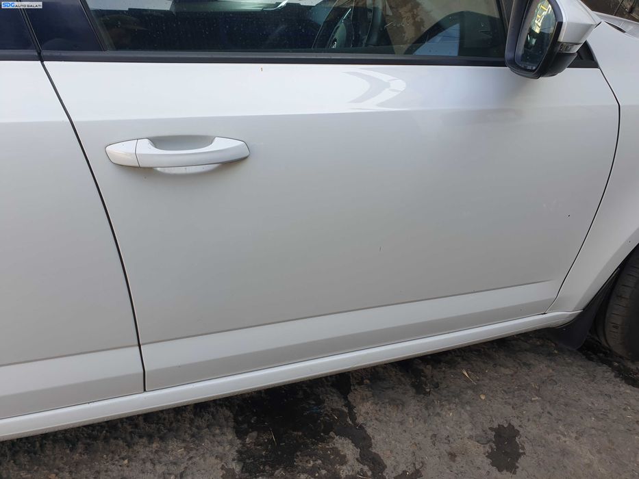 Usa Usi Portiera Portiere Dreapta Fata Skoda Octavia 3 2013 - 2020 Culoare LS9R [K5826]