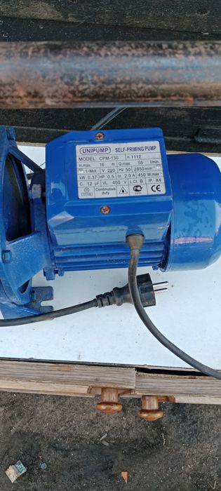 Продам насос для воды