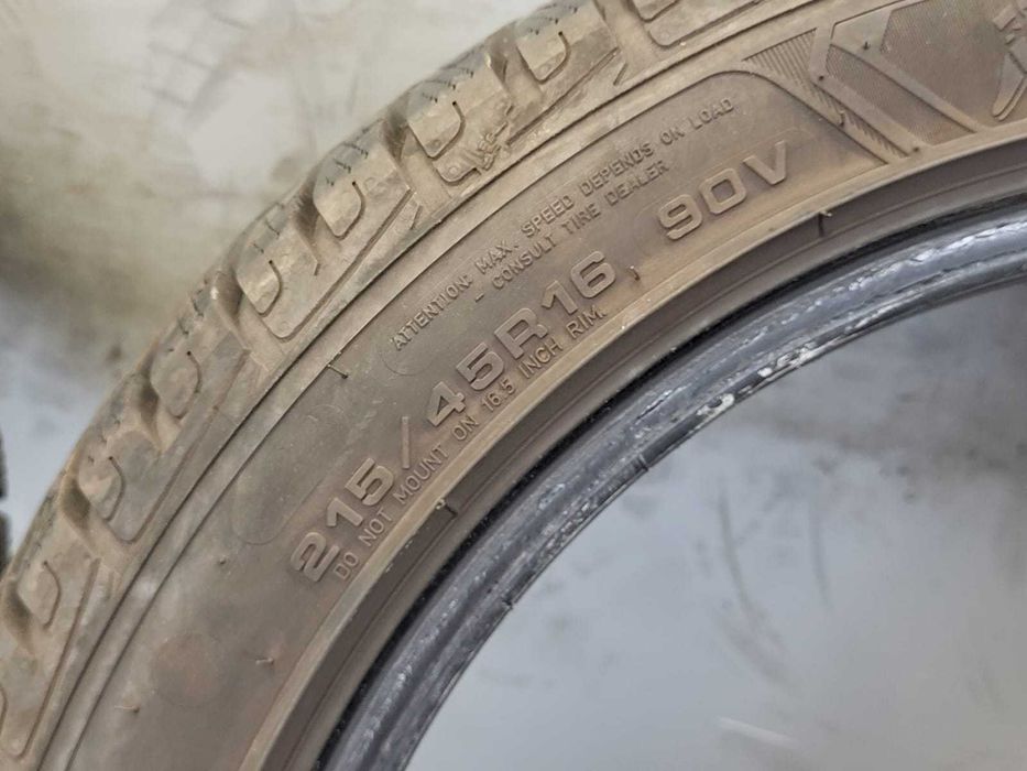 Anvelope 215/45 R16, iarna, GoodYear, DOT 2019