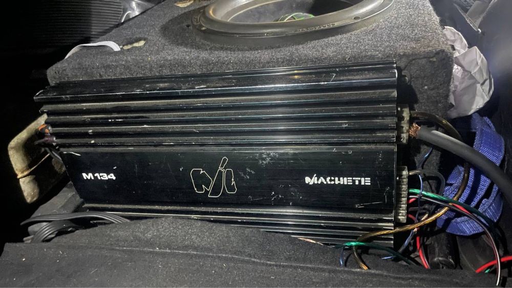 Сабуфер дев бонс