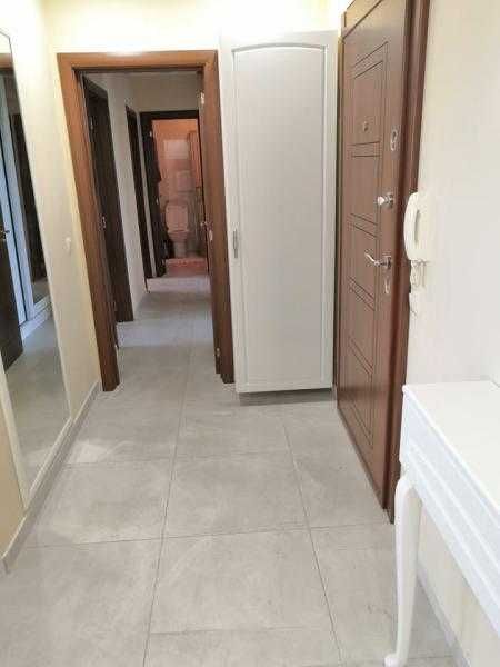 Дава се под наем Тристаен апартамент в Бургас, Лазур - 100 кв.м за 765 € - Снимка #10