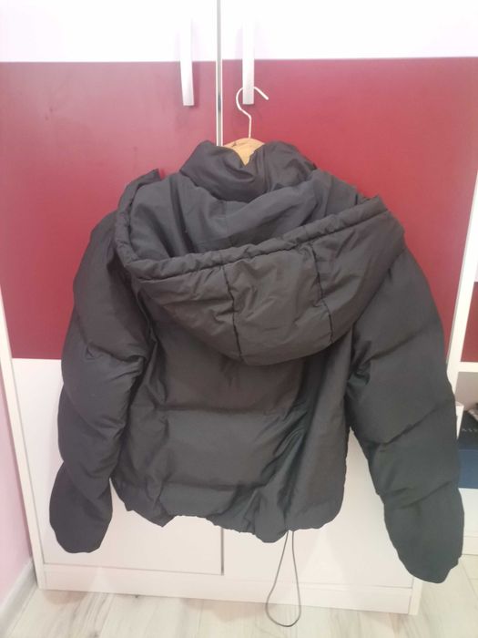 Якета в много запазени, размер  xs за момиче