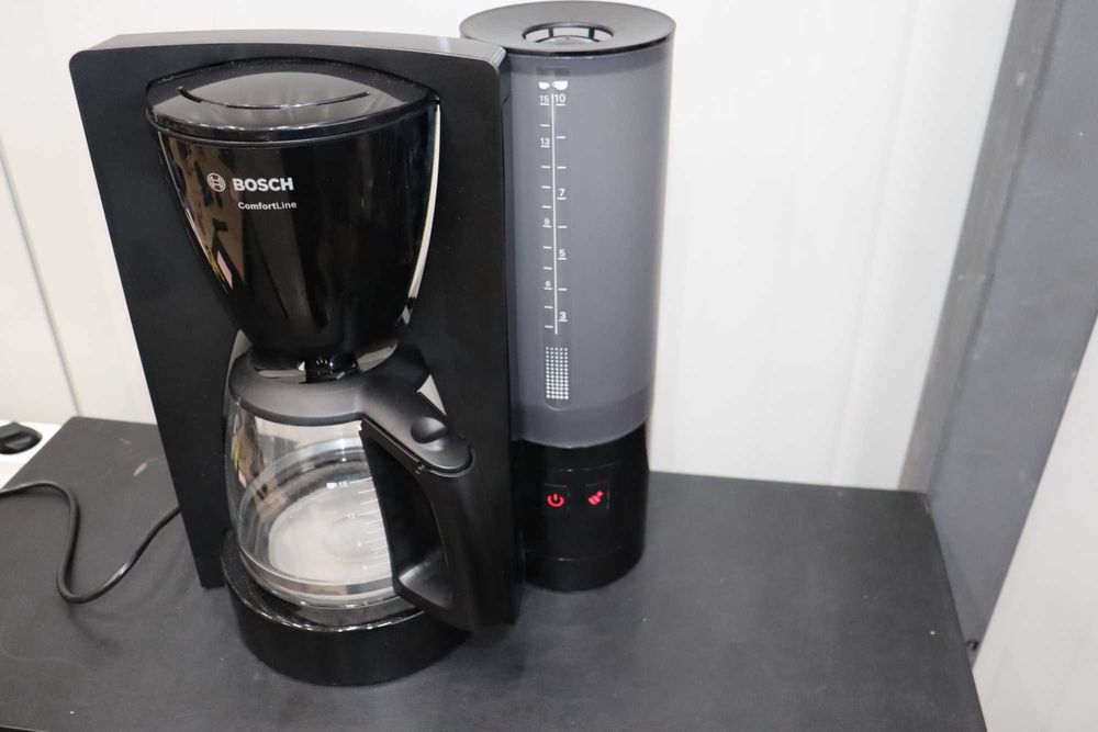 Шварц кафемашина Bosch - TKA6A683 ComfortLine, 1.0 l, черна