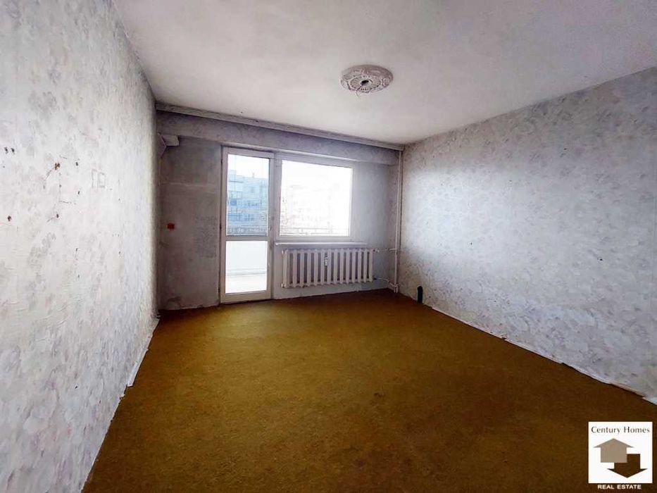 Продава се Тристаен апартамент в Велико Търново, Бузлуджа - 77 кв.м за 972 €/кв.м - Снимка #2