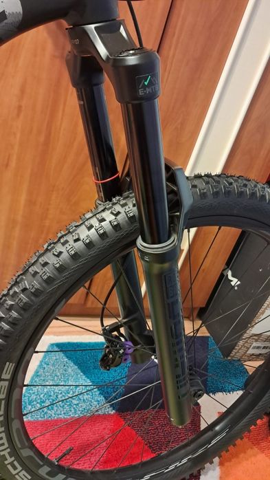 Furcă rockshox domain r 170mm 27,5"