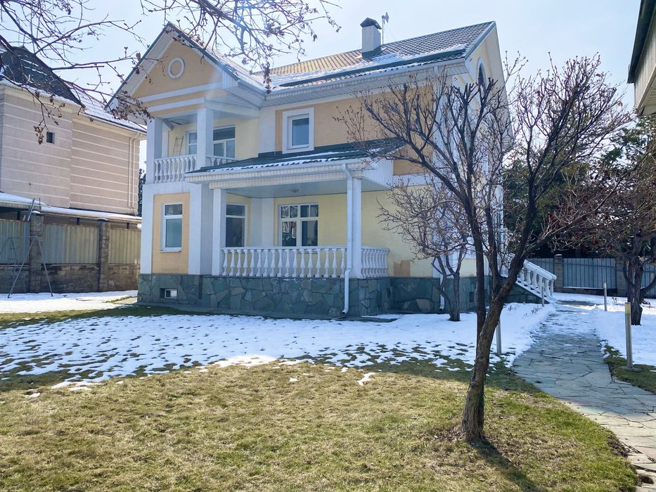 Дом в трех уровнях