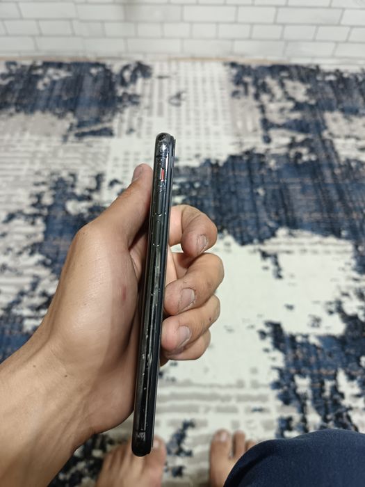 iphone xs 64    kelishamiza