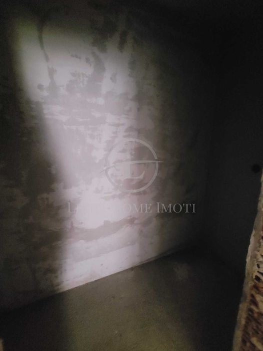 Продава се Тристаен апартамент в Пловдив, Кючук Париж - 104 кв.м за 1068 €/кв.м - Снимка #8