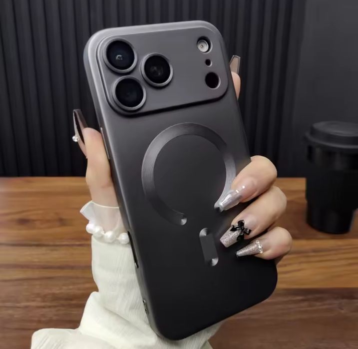 Husa Magnetica Silicon Lucioasa Slim - Iphone 17 18 PRO 17 18 PRO MAX 17 17 AIR