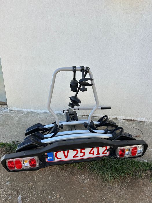 Стойка за три колела