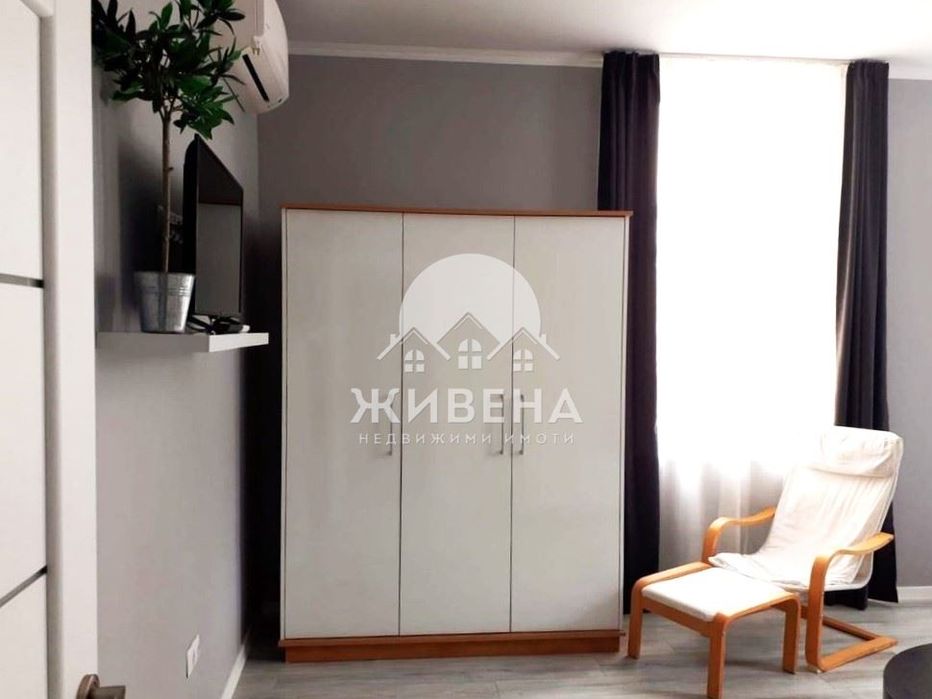 Продава се Четиристаен апартамент в Варна, Център - 200 кв.м за 2000 €/кв.м - Снимка #12