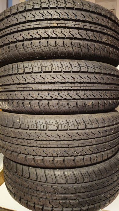 235/60/17 Комплект летних шин
