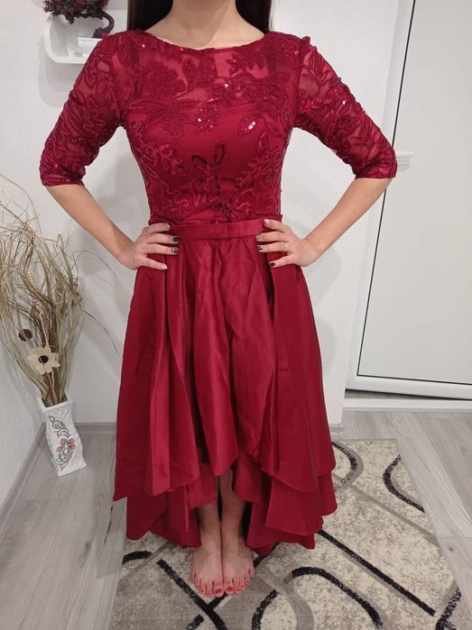 Елегантни рокли.