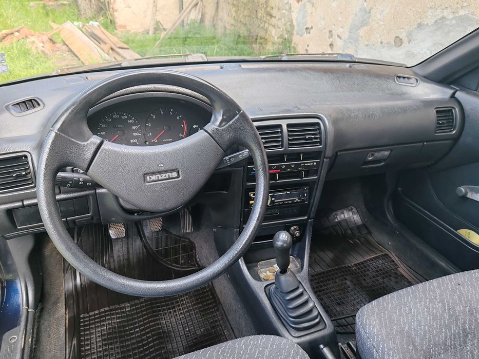 Suzuki swif / Сузуки суифт 1,3 1994 бензин