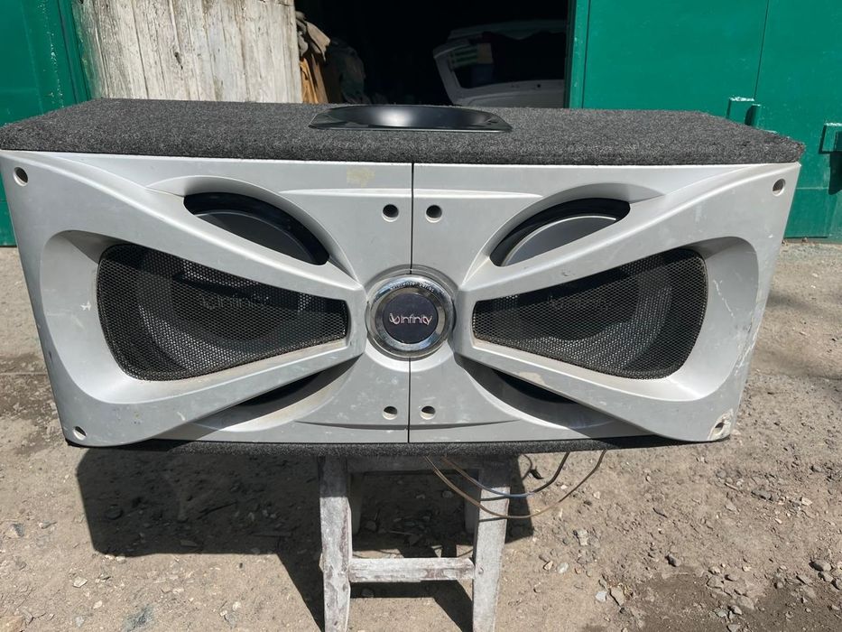 Продам сабвуфер.В хорошем состоянии.