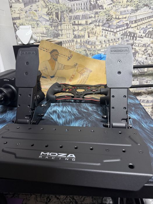 Moza R5 — полный комплект + F1-накладка / игровой руль / симрейсинг