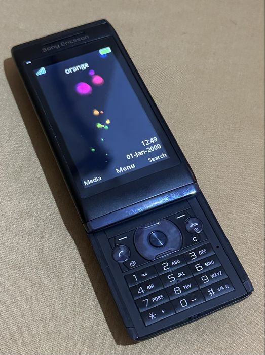 Super pret! Sony Ericsson U10i Aino IMPECABIL • Ca Nou • 100% Funcțional • Colecție!