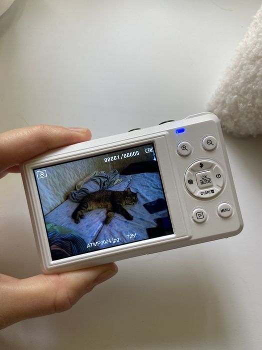 Продам новый фотоаппарат