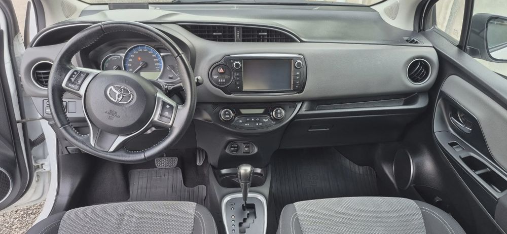 Toyota Yaris Hybrid 2016 | 63.719 KM Reali | Unic Proprietar