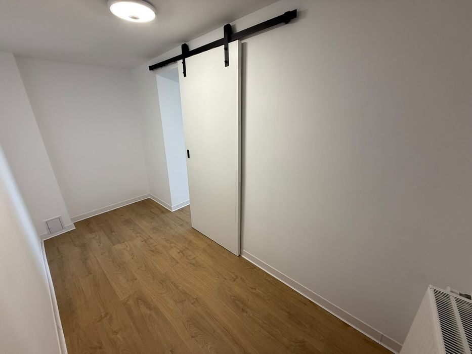 Apartament 2 camere 62 mp cu gradina