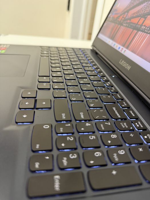 Lenovo Legion ноутбук