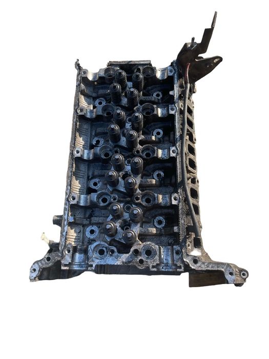 Chiulasa Ford Transit 2000-2006 2.0Tddi