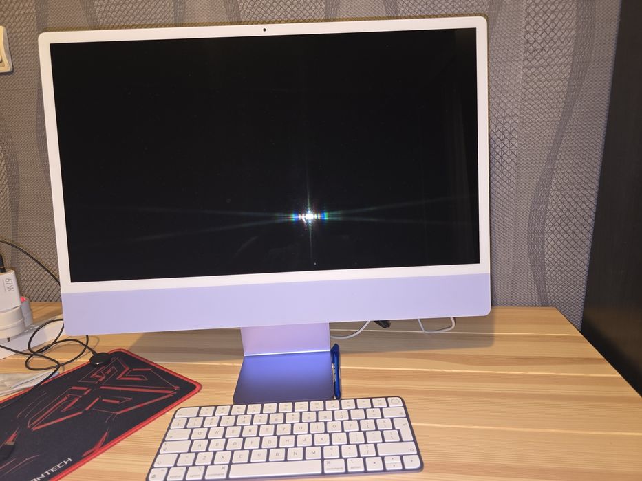 iMac 24" отлично състояние