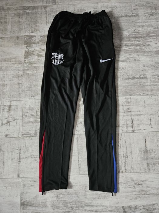 *OFERTA* Trening/Compleu Barcelona diferite culori