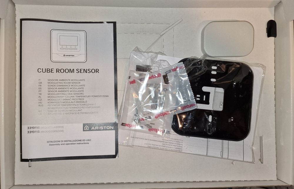 Termostat Ariston Cube