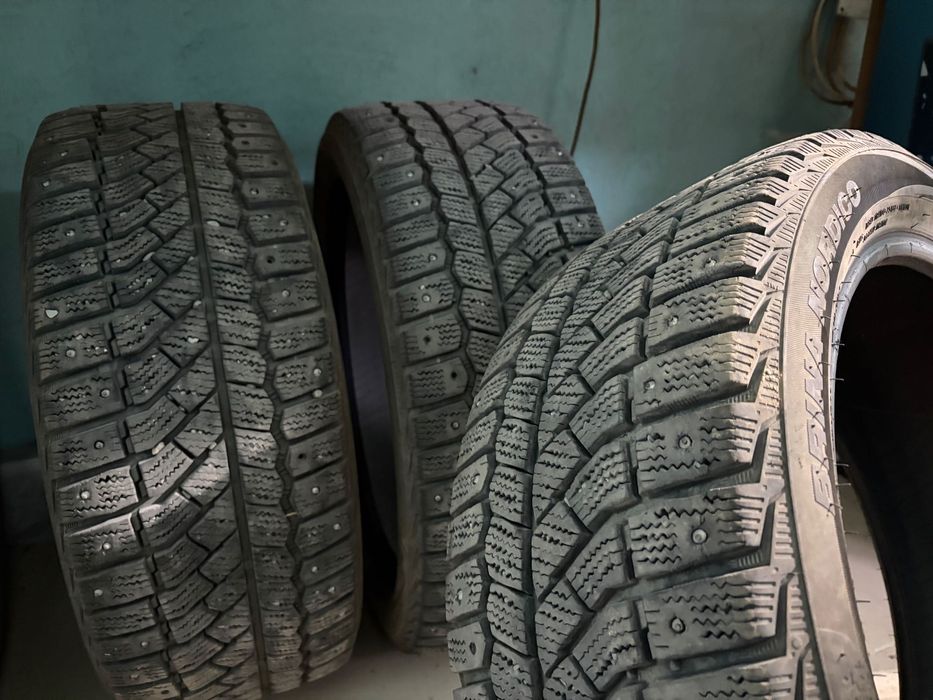Шины зимние б. у.