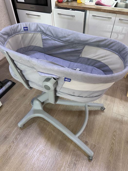 Кроватка-стульчик Chicco Baby Hug