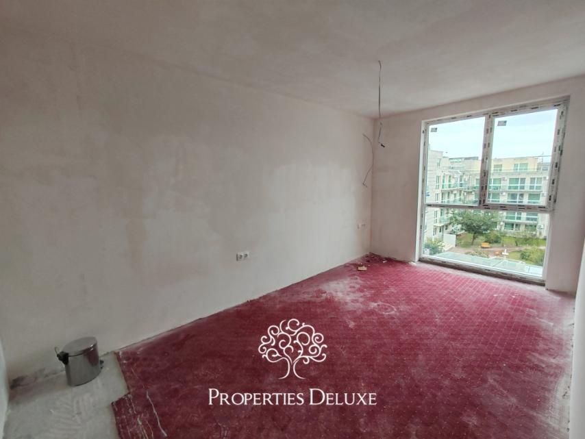 Продава се Тристаен апартамент в Бургас, Сарафово - 95 кв.м за 456 €/кв.м - Снимка #5