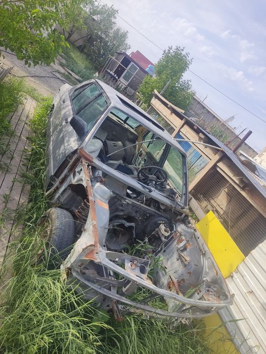 Продам седан bmw e28