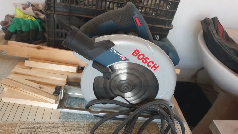 Продам оборудование столярные мебельные станки.