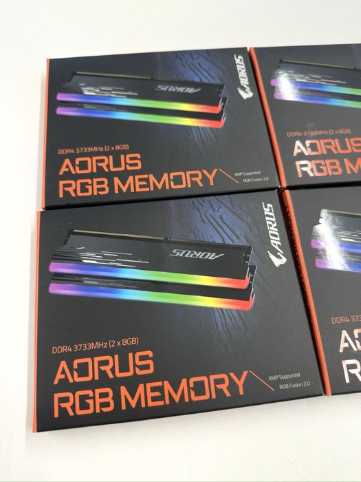 Memorie Ram Desktop Gigabyte Aorus RGB 16GB DDR4, 3733 Mhz, 2x8GB, Noi