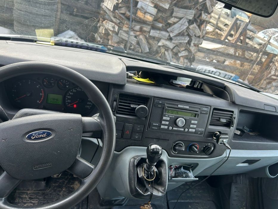 Vând Ford Transit 2.2 TDCi 2012